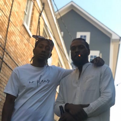 Professional barber💈for @realfamily_LR 🏁streetz957@gmail.com (501)3796335for all inquiries. #RF #STREETZBARBER