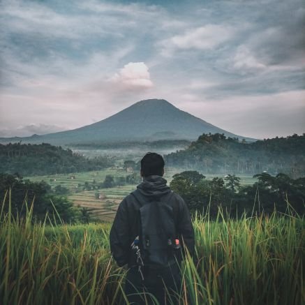 Traveling. Ngopi ☕.
24yo