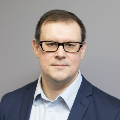 Dziennikarz @rzeczpospolita . Autor thillera