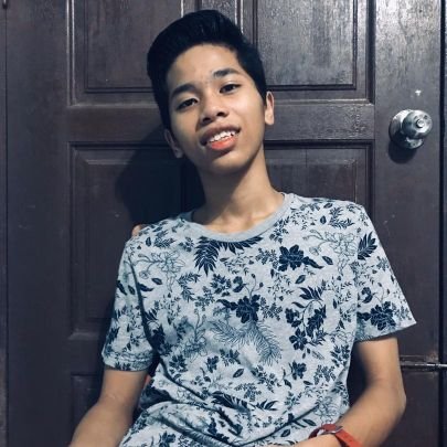 muhd danieal adam😑
wish me on 1 October 😌😹
15 y/o
Instagram:_adamm_____