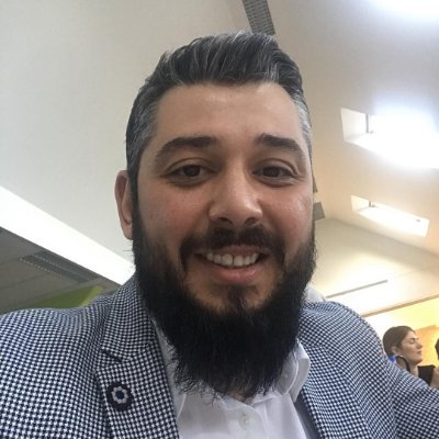 Curieux du technologie et de la programmation
Teknoloji ve programlama meraklisi bir deli