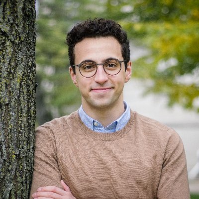 GeorgeElossais's profile picture. Follow me now so you can say you can tell people you did it when I had very few followers.