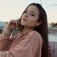 Ana (@anagomeezzz) 's Twitter Profile