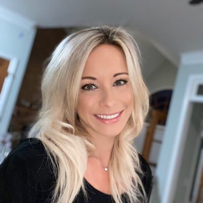 Social Studies teacher at Lake Park High School- Civics, Law, Lancer for Life, Proud mommy of two beautiful kids