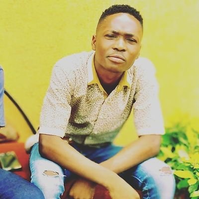 legal practitioner/man utd fan/ @soundman/starboy ⭐ ⭐ ⭐