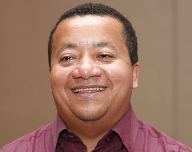 Presidente do Cofen - Conselho Federal de Enfermagem. Nascido em Porto Velho, cidadão rondoniense com muito orgulho!