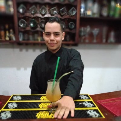 Ser bartender profesional es mi sueño y estar detrás de las barras es mi pasion