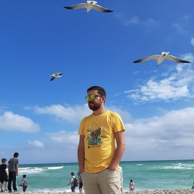 Johnedwarp's profile picture. 🚁🚁