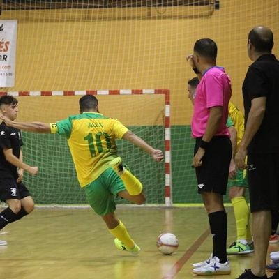 👨‍🎓 Nivel III. 🟢 @GaldarFS. 🇮🇨 Cuerpo técnico #SecanariasSub19. Seleccionador de Canarias de Fútbol Playa⚽️🏖️ Entrenador UD Las Palmas Fútbol Playa.