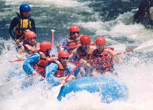 Comprehensive source for Colorado whitewater rafting information