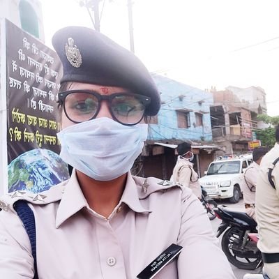 LoriiMehar's profile picture. 