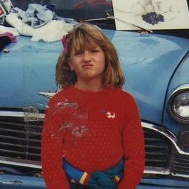 semiraweiss's profile picture. Love research, music, beading