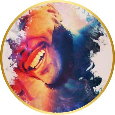 🔥| Sr. Intensidade
✒| Escritor
🎓| Adm
📿| Teólogo
🐟| Cristão
📽| Youtuber
💭| Futuro filósofo
🌅| Carioca
Espero escrever versos simples no seu coração.