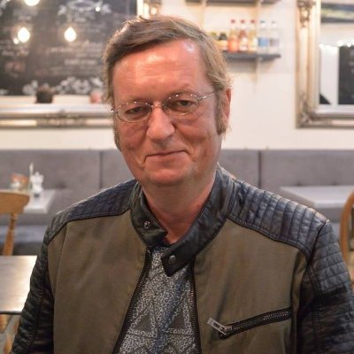 Ex-Commercial Systems Engineer, currently interested in #networking and #infosec.