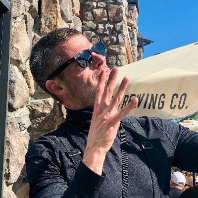 maenes's profile picture. 