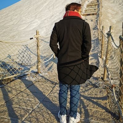 hi

住台南  不要來騙我 我沒錢

什麼都可以聊