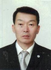 질적인 삶을 추구하며, 나로인해 나의 곁에 있는 귀한 분들이 행복하면 좋겠습니다. 힘없는 이들을 위해 살며 지혜를 나눠 드리고 작은손 내밀어 일으켜 세워 준다면 세상이 좀더 밝아지겠지요.