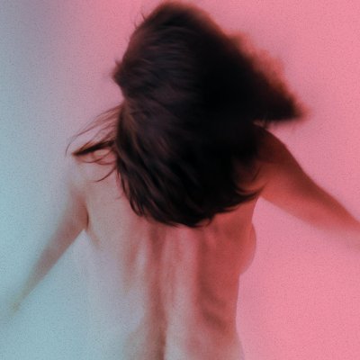 tmn_movie's profile picture. 第68回ベルリン国際映画祭 金熊賞〈最高賞〉＆最優秀新人作品賞 W受賞！心と体を解放する、新体験の“カウンセリング・ムービー”！U-NEXT  独占先行配信決定！ 10月15日(金)正午よりU-NEXT独占先行配信が開始！https://t.co/77kORCW4st 配給：ニコニコフィルム