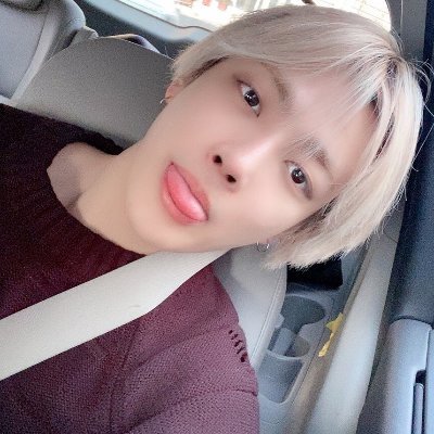 skellimone's profile picture. 26
Writer, Poet and beginner artist.
wifey @mayo_flavour 

| Might rt nsfw content |
| Please do not repost any of my art |