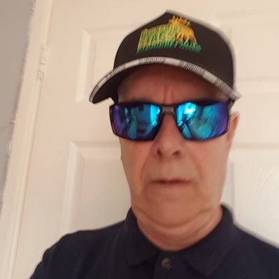 Visually impaired cricketer, lifelong Arsenal fan, love anything in natural world, all views are my own