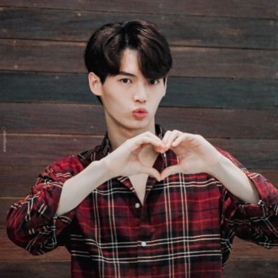 abandonedman98's profile picture. Nothing important in here