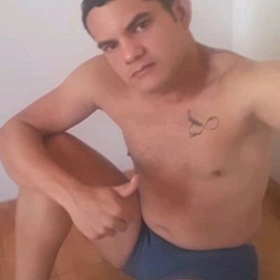 ¡hola amigos ! soy una persona muy agradable, alegro, me gusta joder, me fascina la playa, el rio soy amante a la naturaleza.