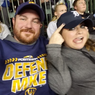 Wisconsin born and raised. I married a woman from Detroit. #HouseDivided #GoPackGo #ThisIsMyCrew #JumpAround #FearTheDeer…Pronouns are 2A/Ammosexual/.45