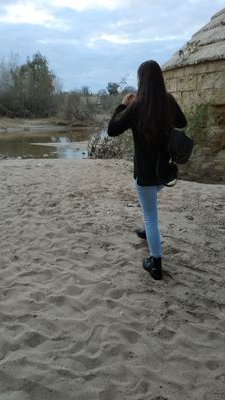 BarbaraGP2's profile picture. No dañes a los demás con lo que te causa dolor a tí mismo.