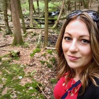 International bestselling novelist. Account no longer active. For the latest news, sign up for my newsletter or follow me on Instagram: katucker_