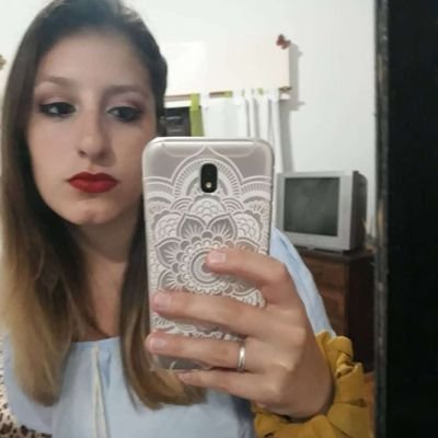 florrvizcaya's profile picture. Odonto UBA 📚 - 🇦🇷