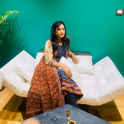 Prachim01072947's profile picture. I don’t believe in skills, passion is my thing 😊