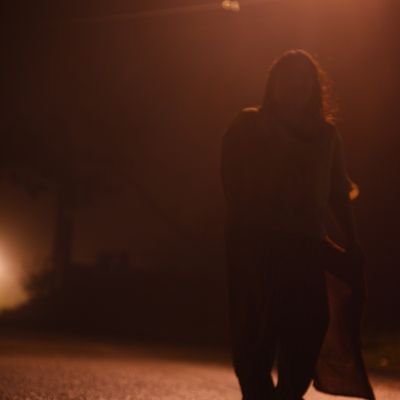 LoraLee1920's profile picture. My heart is breaking again and again but I still SMILE and face life head on.