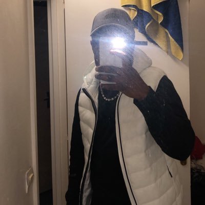 FaissoilBinks's profile picture. 