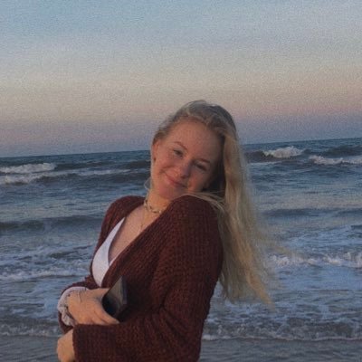 lacilynnburgess's profile picture. 