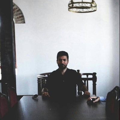 esdusl's profile picture. 