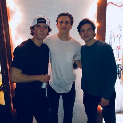 jolmstead10's profile picture. ➕