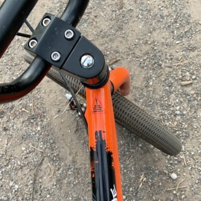 lucy_s15's profile picture. •19 •Gamer