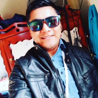 la vida es dura pero la mano de dios te ayuda dios es la vida eterna.