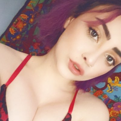 18+✨Brat✨onlyfans✨Fetish✨solo, g/b, g/g ✨bdsm✨Yes Daddy✨cashapp: $harleysinn25 Venmo: shortcakez69