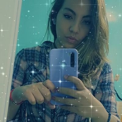 🤓 Antropóloga
💃 Bailarina
✨ Practicante de Reiki
😇 Terapeuta
🧘 Yoga-danza
🎭 Directora en Rapsodia Teatro y Nuestras Raíces Escuela de danza