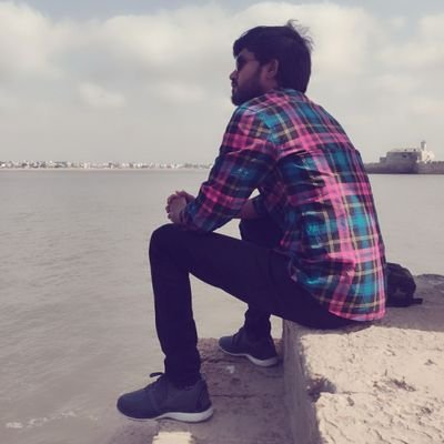 im_srini9's profile picture. #service,
#SoftwareTechie
#TrueAdmirerofKCR but not the #BlindFollower