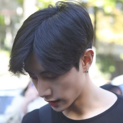 Alice04_17's profile picture. #GOT7 #Mark🐰 #Yugyeom🌼 #Youngjae🌙❤💙💚💛💜 #Jackson👑 #JB 🌴#BamBam🐍 #Jinyoung 🍑#갓세븐 💚💚💚 #IGOT7🐦🐦🐦