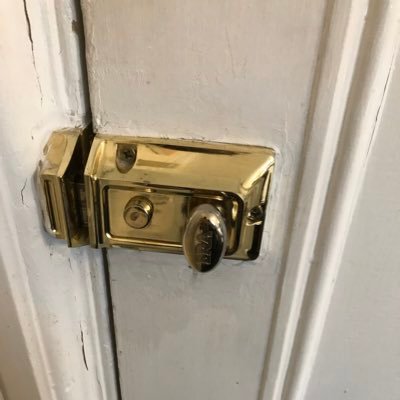 oasu41's profile picture. 日々暮らす。ガチオネエ部の配信でコメントしている名前に変えました。