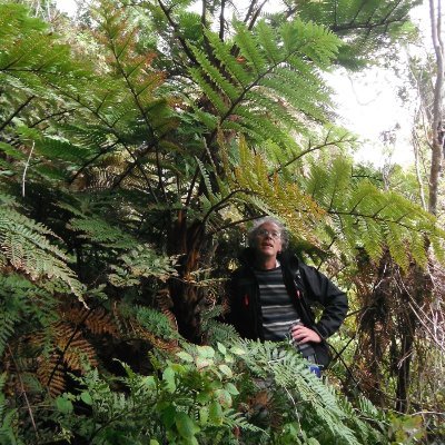 Horticulturist. Tree fern Hugger. Maker of laser engraved stainless steel labels that provide a life time of service.
https://t.co/cmK7PMZFBB
flickr see you there.