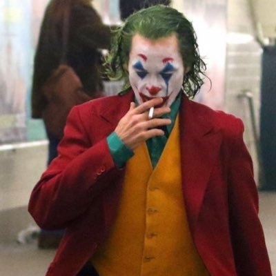 Lo_tu1's profile picture. { وَلَوْ كُنتَ فَظًّا غَلِيظَ الْقَلْبِ لَانفَضُّوا مِنْ حَوْلِكَ ۖ }