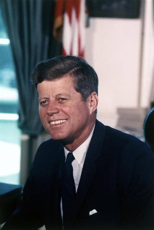 jfkspeaks's profile picture. Barry Martin is a psychic who has been in contact with President Kennedy's spirit since 2007.