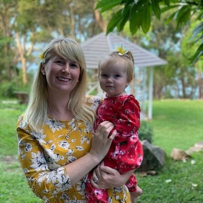 unicorngirl28's profile picture. Explore. Dream. Discover.