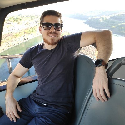 Guri_Daniel's profile picture. Biomédico, Músico e Carioca