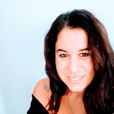 Lauritarombo's profile picture. Mujer
Mamá de Jazmín
Humana