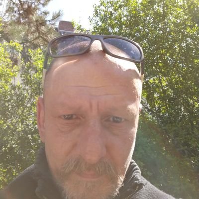 Ich bin Geschieden, und suche eine neue Liebe.